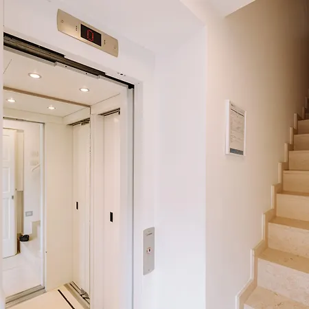 Bed and Breakfast Suite1212 - Rattazzi